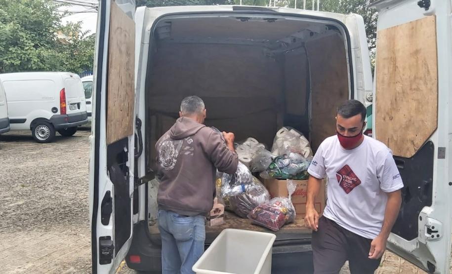 IPEM-PR faz doação de produtos pré-embalados ao Provopar, em Curitiba