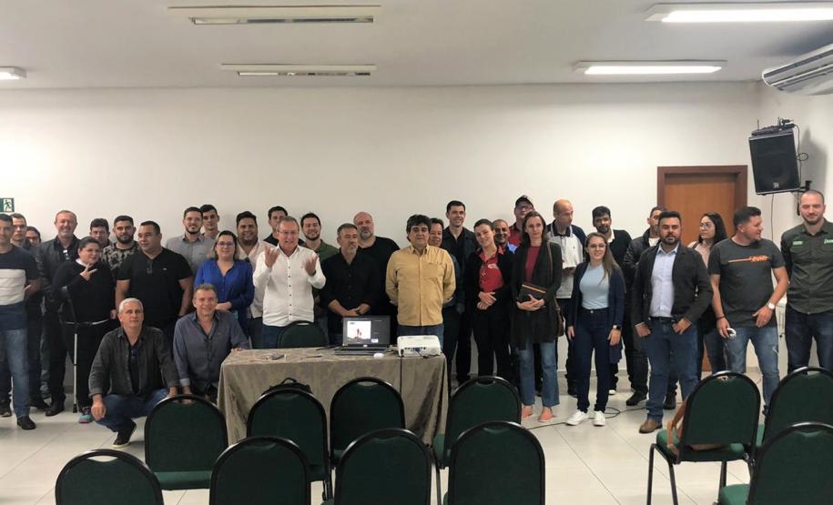 Representantes do IPEM-PR participaram da reunião da APAC-PR em Cianorte