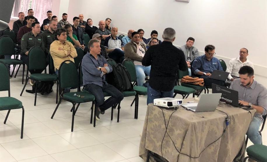 Representantes do IPEM-PR participaram da reunião da APAC-PR em Cianorte