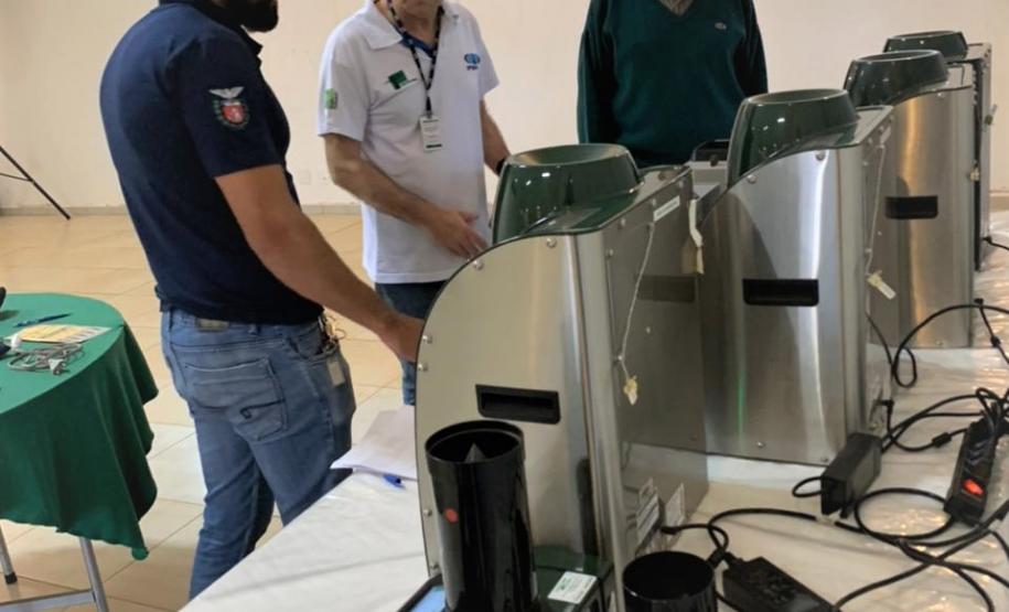 RECAS verifica medidores de umidade de grãos em cooperativas do Estado