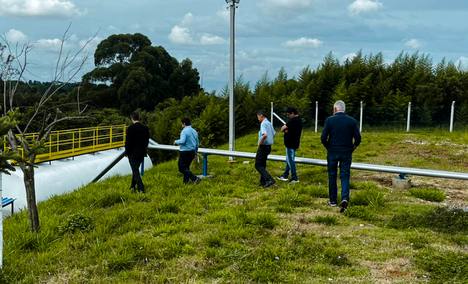 O grupo conhece o local