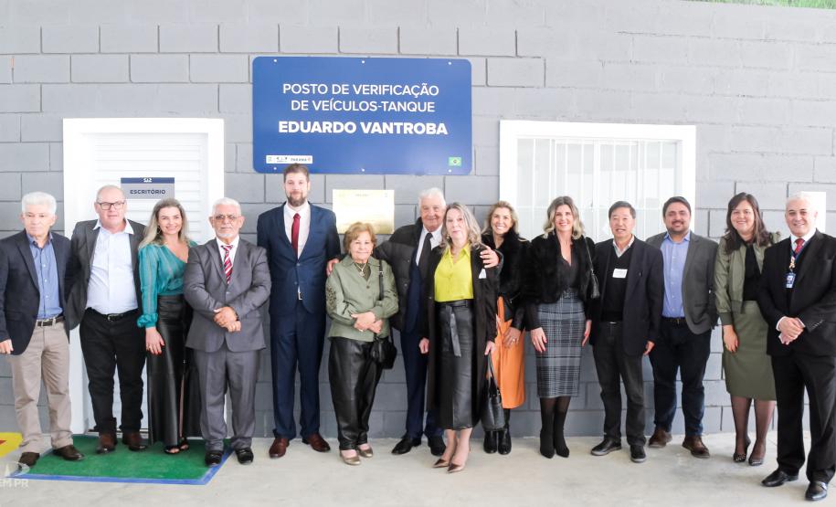 Fotos da inauguração do novo posto de verificação de veículos-tanque em Araucária
