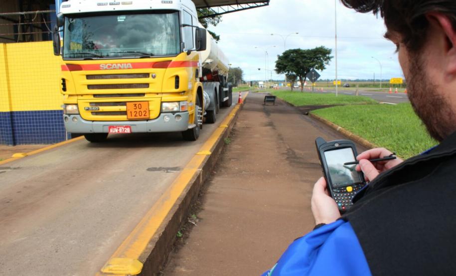 090617 Crono Maringá Fiscalização de cronotacógrafo
