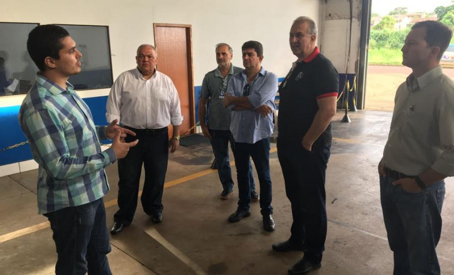 Visita à empresa Truckvel