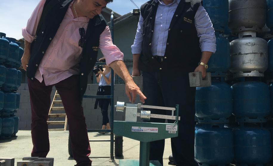 Gás Maringá Gerente Michel Ravazi e o presidente Oliveira Filho