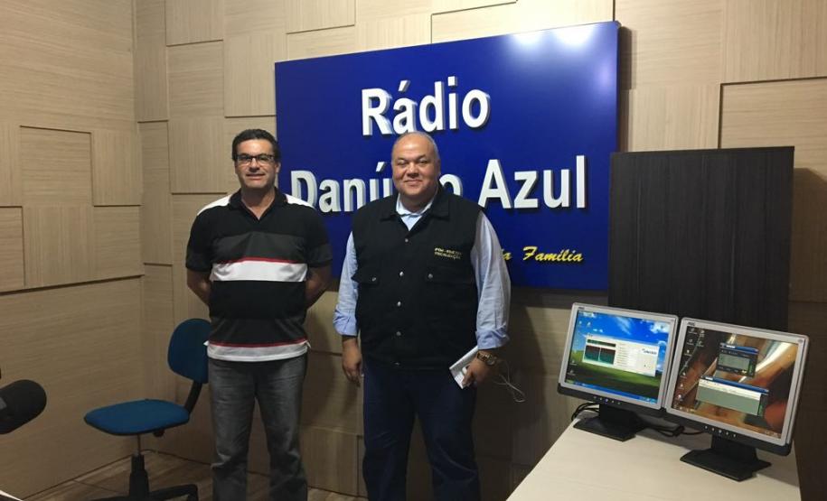 2018 03 06 DV Radialista Castor Wilson, da Rádio Danúbio Azul, e o presidente do Ipem-PR Oliveira Filho