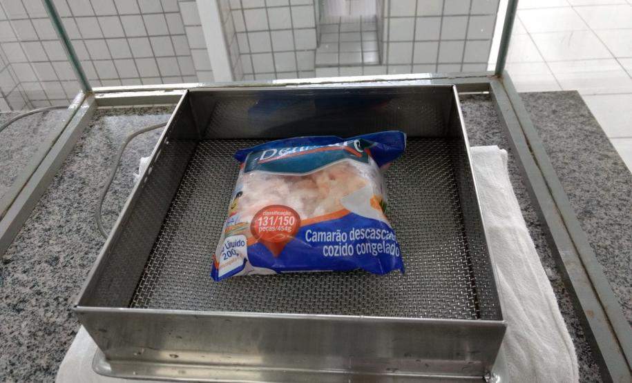 Páscoa Ipem-PR verifica produtos em laboratório