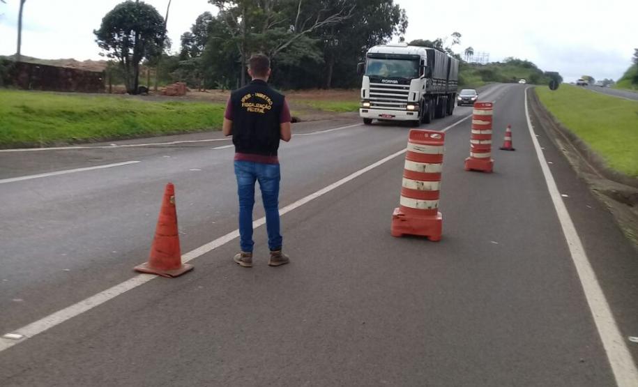 Crono Londrina 20 03 2018 Fiscalização de cronotacógrafos pela Regional de Londrina