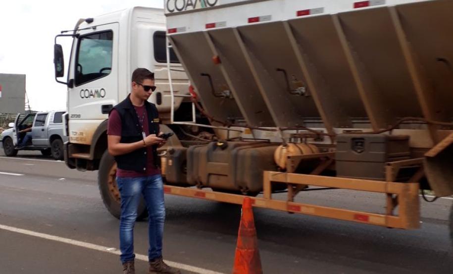 Crono Londrina 20 03 2018 Fiscalização de cronotacógrafos pela Regional de Londrina