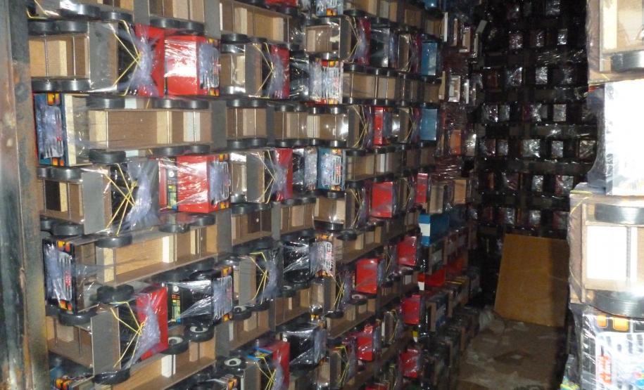 Brinquedos apreendidos em Araruna/PR