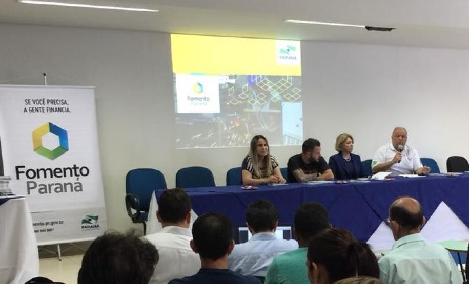 Reunião na Amunpar em Paranavaí