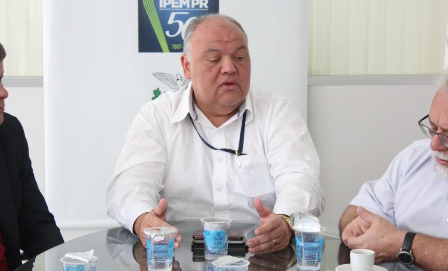 2018 05 04 Informatica Presidente Oliveira Filho assina Ordem de Serviço para modernização digital do Ipem/PR