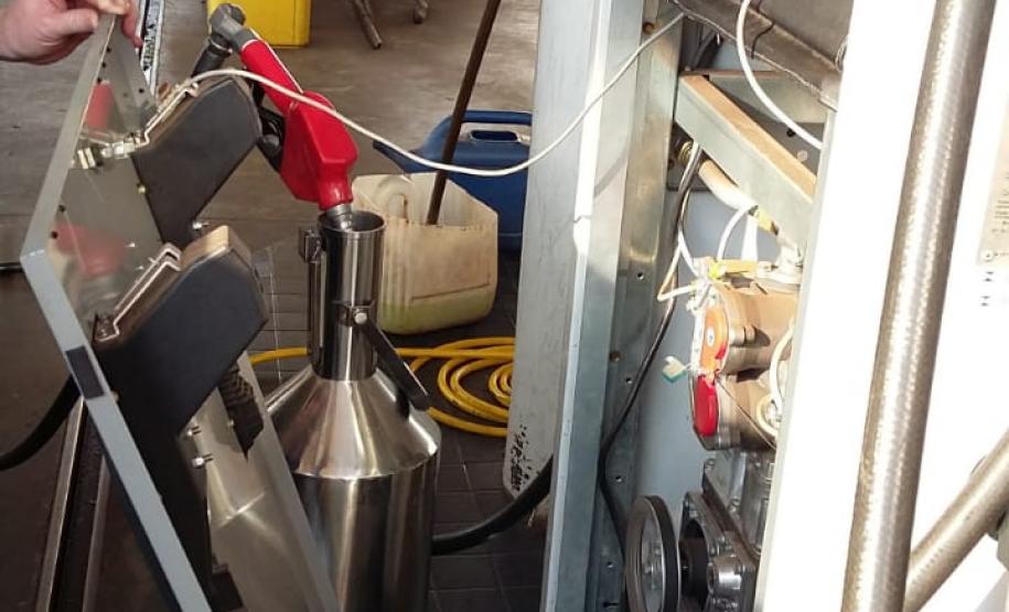 2018 05 23 Fisca Bomba Fiscalização de bombas de combustíveis em Cascavel e Santa Tereza do Oeste