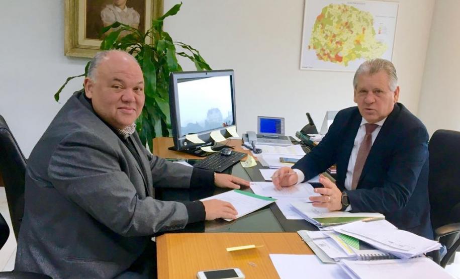 Reunião do presidente Oliveira Filho com o secretário Dilceu Sperafico