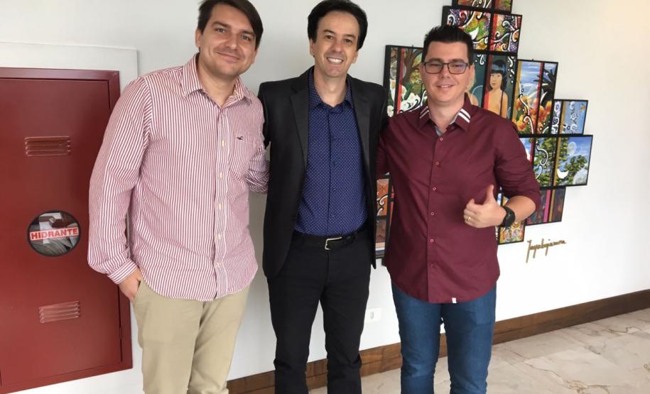 2018 11 19 Emerson Cida Borghetti Presidente Emerson Rosetti com a governadora Cida Borghetti durante assinatura de protocolo com empresa de e-commerce