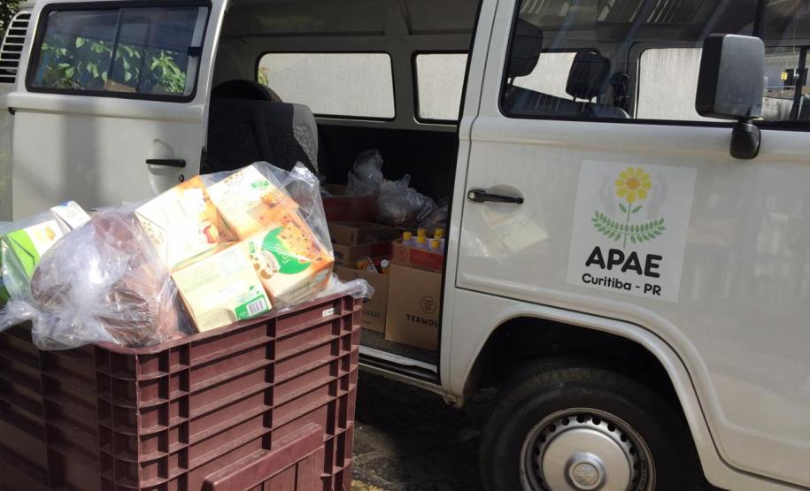 2018 12 06 APAE Curitiba APAE recebe produtos do IPEM PR