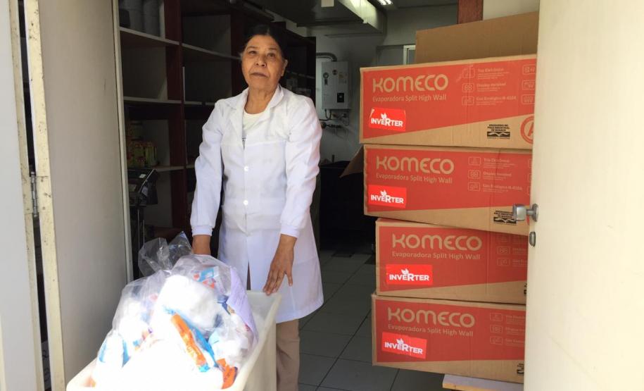 2018 12 06 APAE Curitiba APAE recebe produtos do IPEM PR