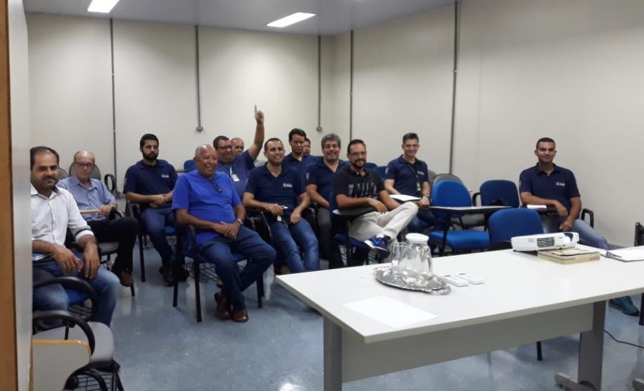 Treinamento dos técnicos em Londrina e Maringá, nas Regionais do IPEM-PR
