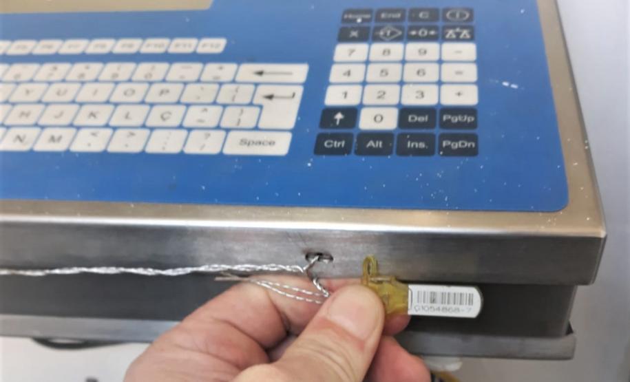 IPEM-PR verifica balança rodoviária na BR 277, em Balsa Nova