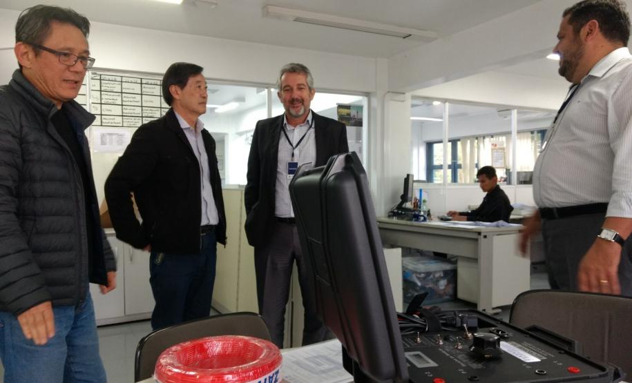 2019 07 31 Doação Aparelho Sindicel doa aparelho para fiscalização de fios e cabos elétricos