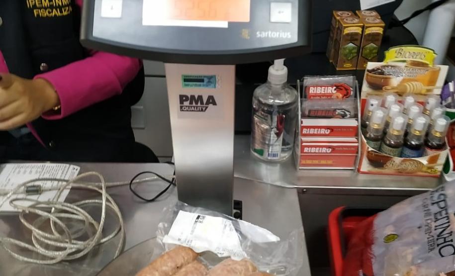 IPEM-PR fiscaliza balanças e produtos pré-embalados no comércio de Maringá