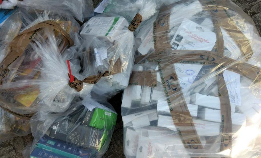 IPEM-PR apreende carregadores de celular irregulares