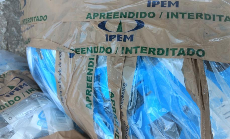 IPEM-PR apreende carregadores de celular irregulares