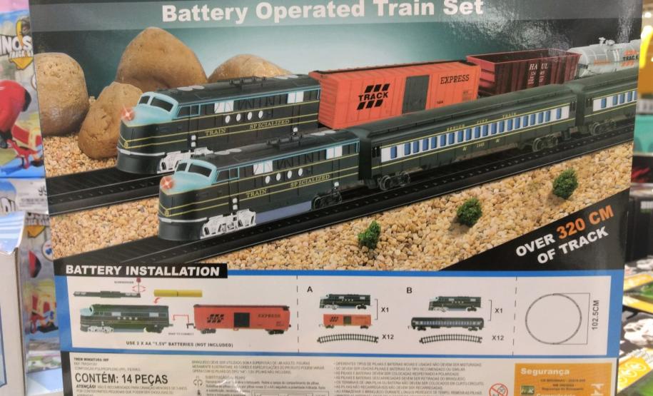 Brinquedos devem ser certificados pelo INMETRO e trazer o selo de garantia de que o produto foi ensaiado