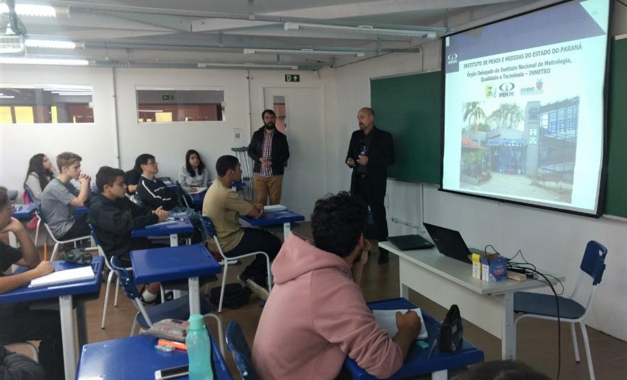 Palestra dos gerentes do IPEM-PR para alunos do IFPR - Campus de Colombo