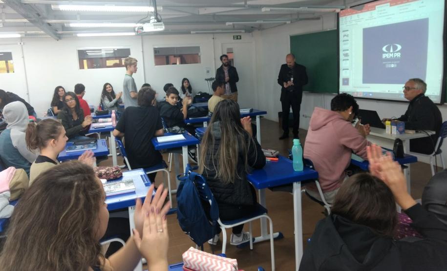 Palestra dos gerentes do IPEM-PR para alunos do IFPR - Campus de Colombo