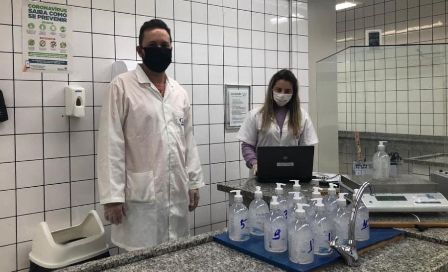 Álcool gel é reprovado por falta quantitativa no produto