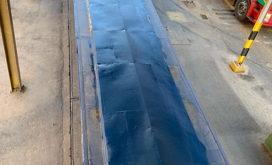 Vagão padrão da empresa Rumo, no Porto de Paranaguá