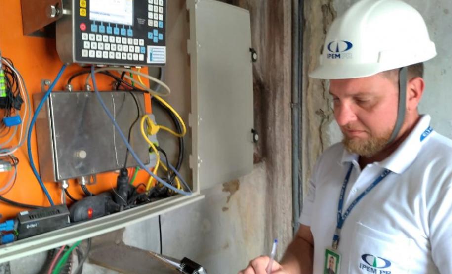 2020 09 25 Balança Porto Ipem faz calibração nas balanças de fluxo no Porto de Paranaguá