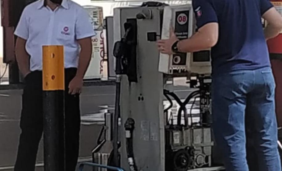 IPEM-PR fiscaliza postos de combustíveis em Maringá