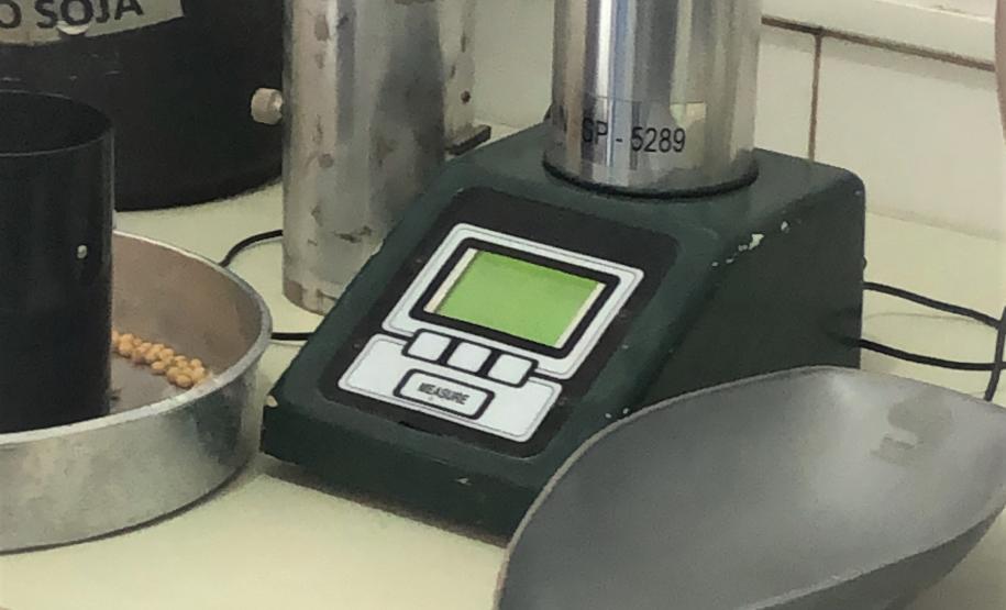 IPEM-PR ministrou treinamento dos técnicos do IPEM do Mato Grosso para atuar no Laboratório de Umidade de Grãos