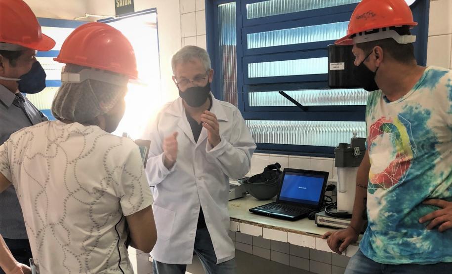 IPEM-PR ministrou treinamento dos técnicos do IPEM do Mato Grosso para atuar no Laboratório de Umidade de Grãos