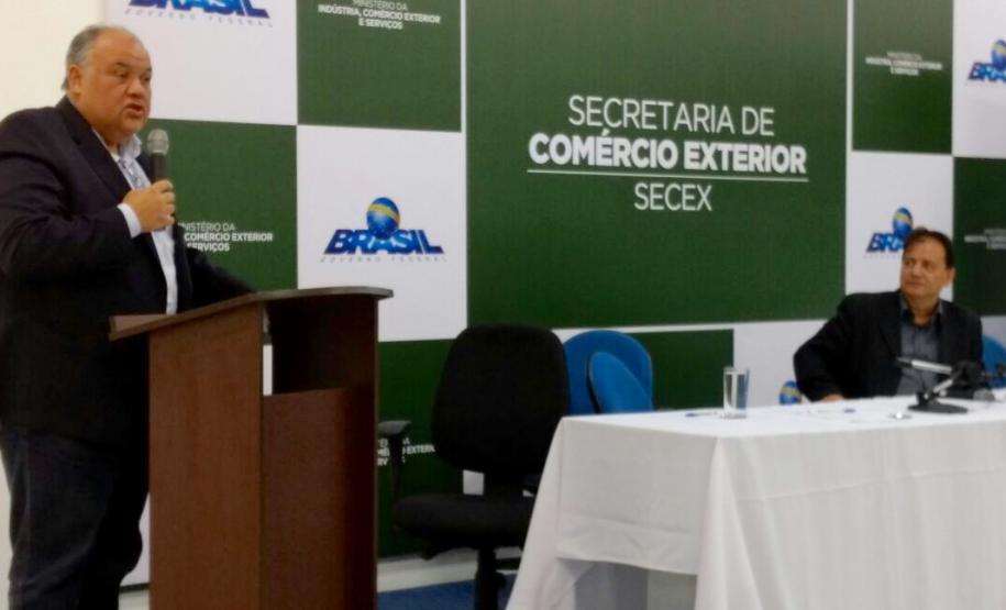 Presidente do Ipem discursa no 2º Encontro de Dirigentes, em Brasília
